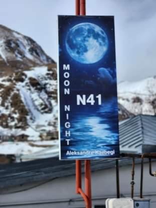 Moon Night Hotel Kasbegi Buitenkant foto